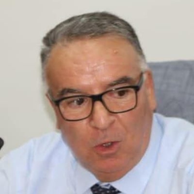الدكتور مصطفى بن شريف